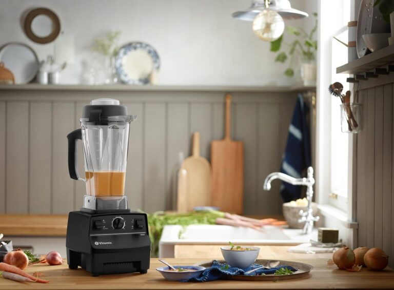 Best blenders for making meal replacement smoothies